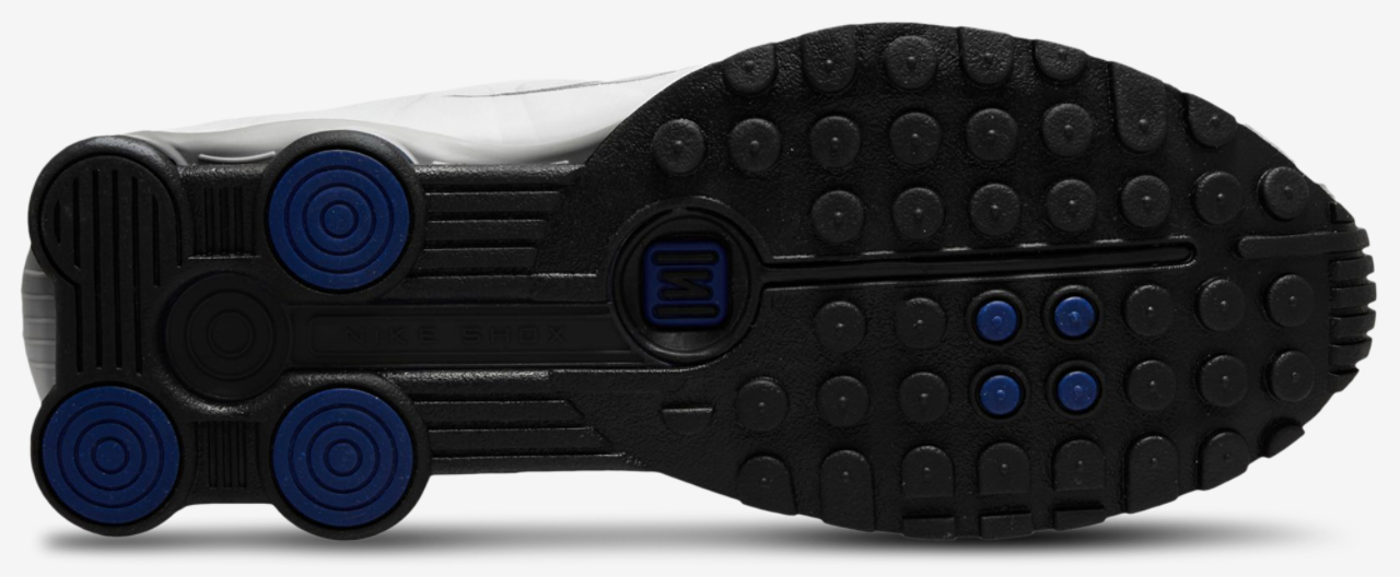 Nike Shox R4 Image 4 of 4. Tap to open photo gallery.