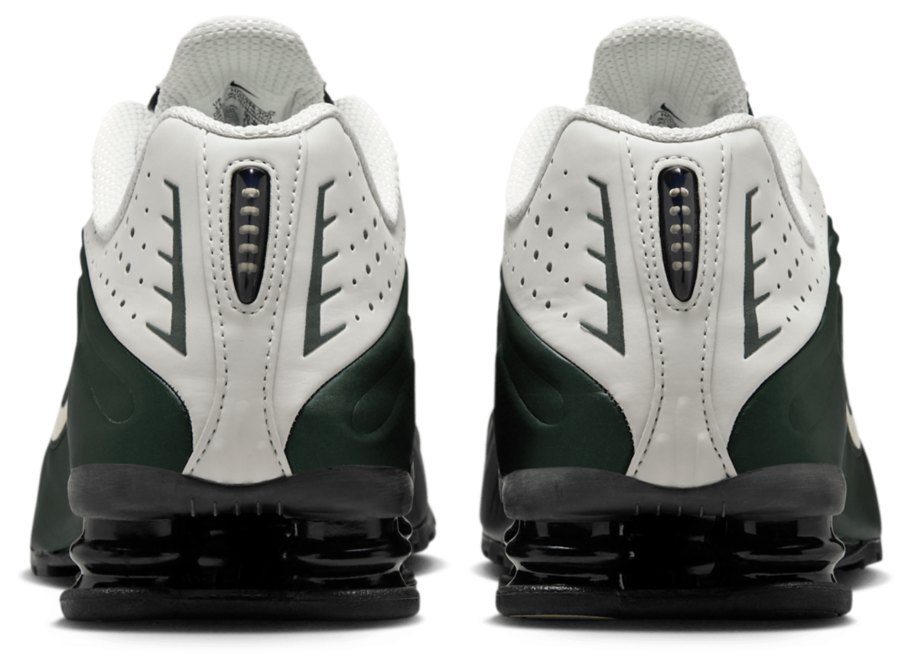 Nike Shox R4 Image 3 of 5. Tap to open photo gallery.