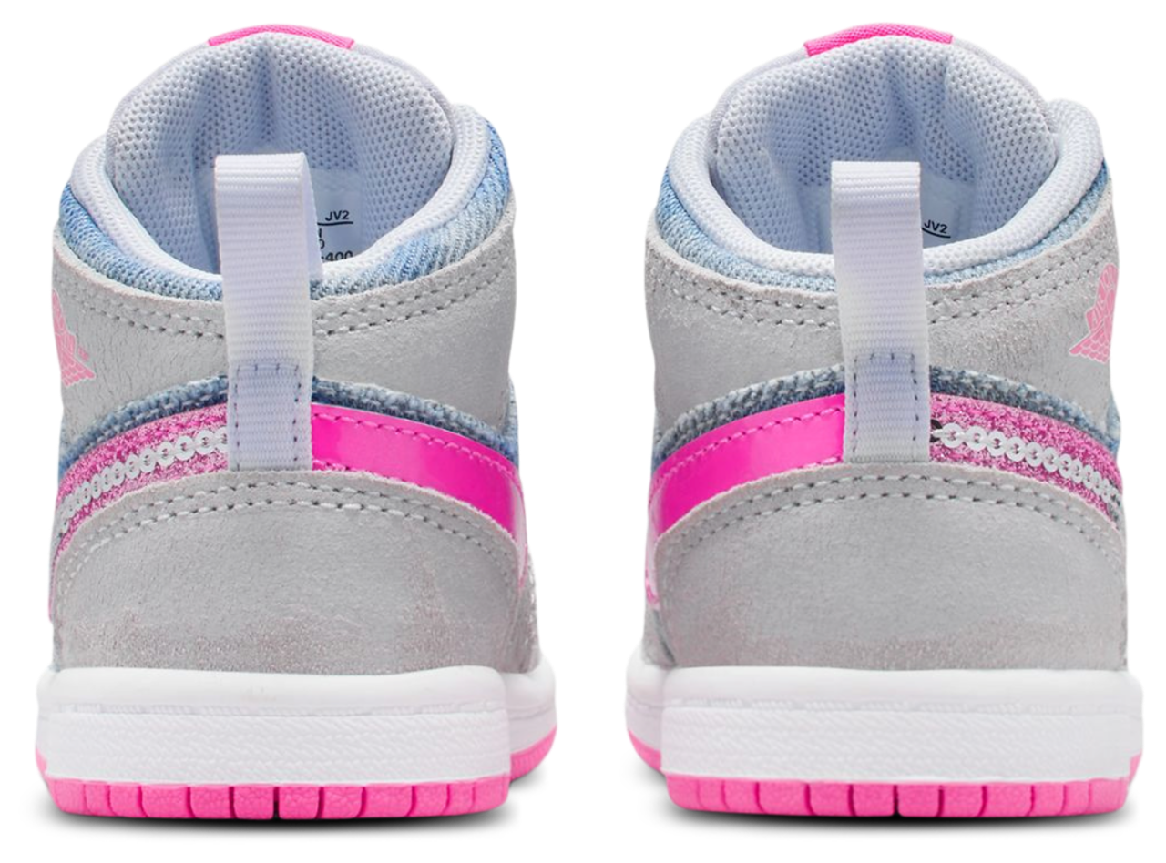 Jordan AJ1 Mid SE Image 3 of 5. Tap to open photo gallery.