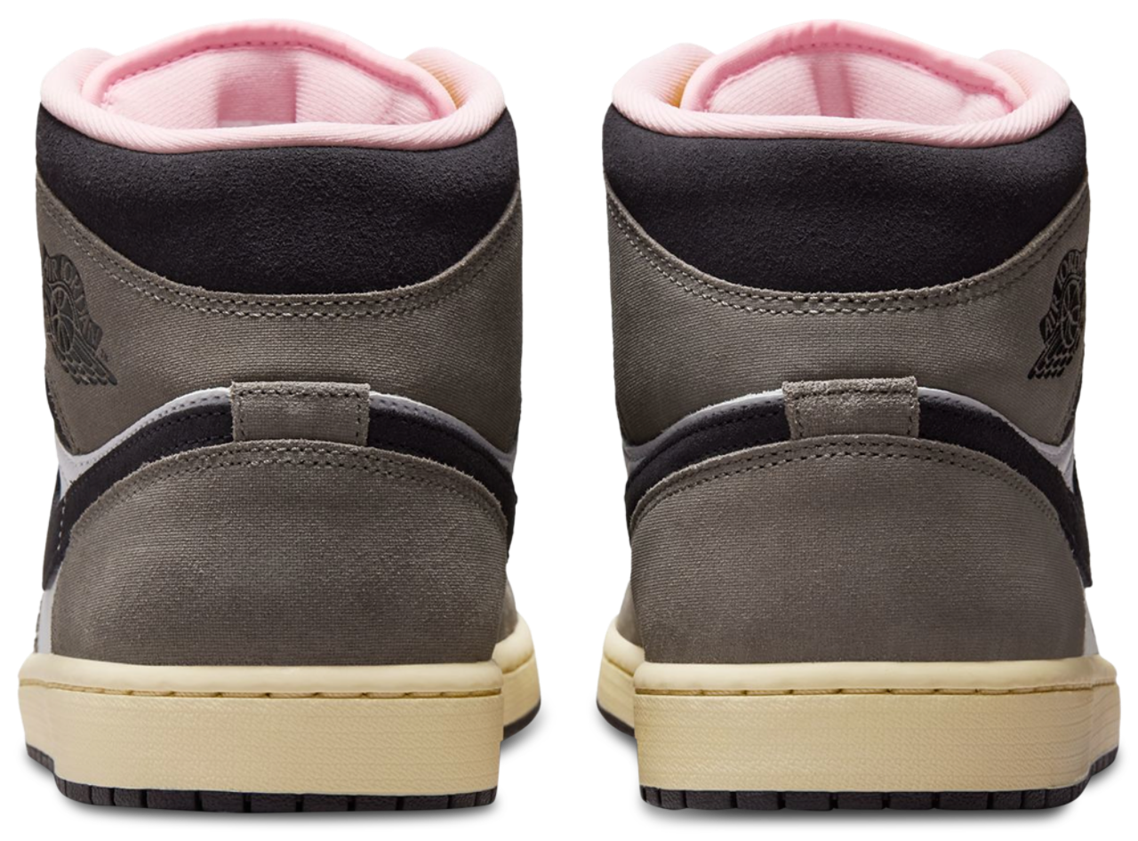 Jordan Air Jordan 1 Mid SE Image 3 of 5. Tap to open photo gallery.