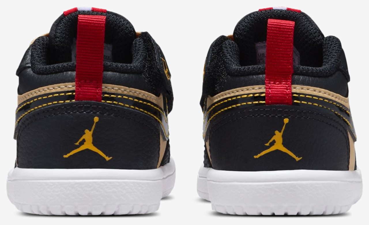 Jordan Retro 1 Low ALT SE Uni Image 3 of 5. Tap to open photo gallery.