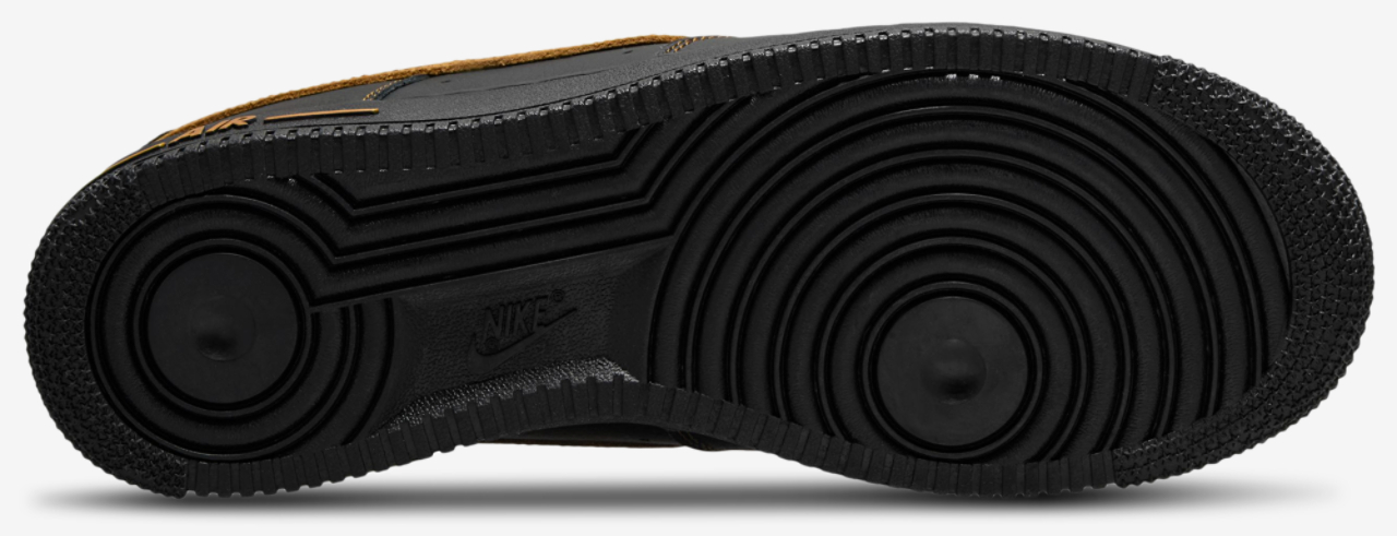 Nike Air Force 1 '07 LV8 Image 4 of 4. Tap to open photo gallery.
