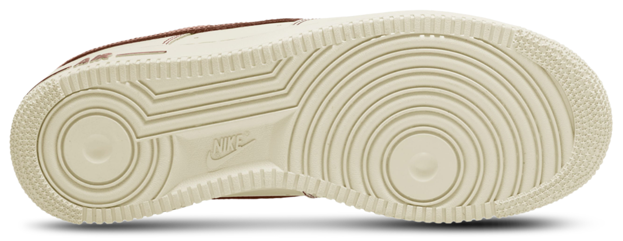 Nike Air Force 1 '07 LV8 Image 4 of 4. Tap to open photo gallery.
