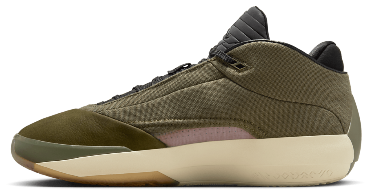 Jordan Air Jordan 40 Edge Image 2 of 9. Tap to open photo gallery.