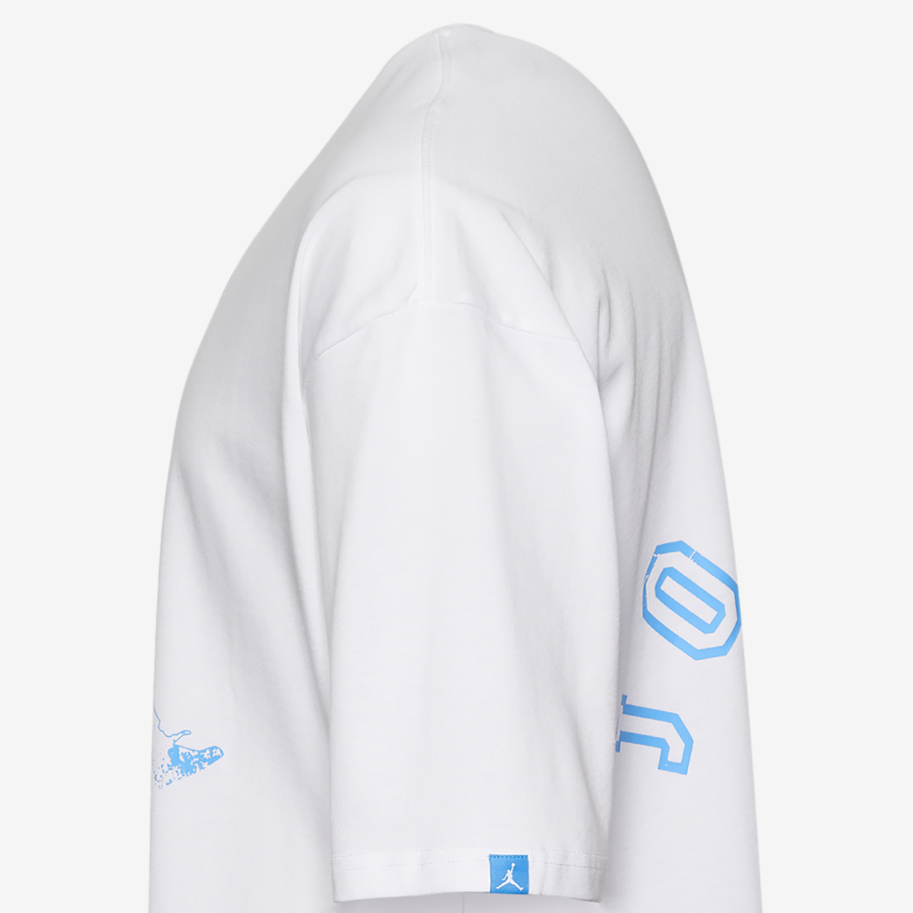 Jordan Oversized Short Sleeve Crew LA2W Image 3 of 3. Tap to open photo gallery.