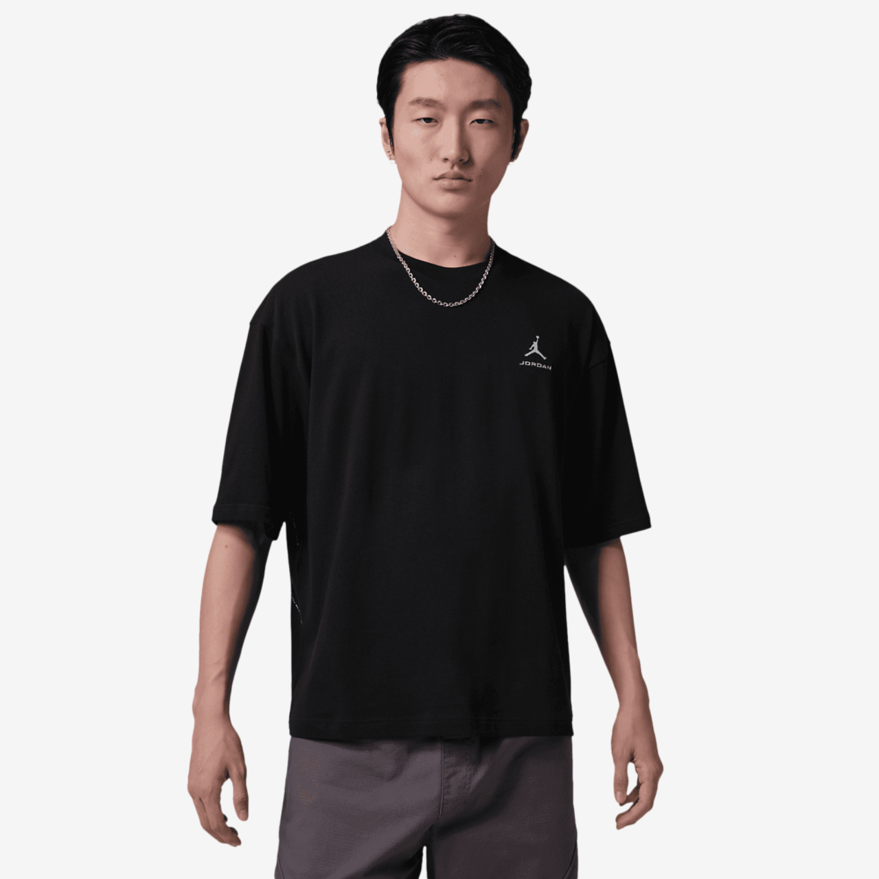 Jordan Oversized Short Sleeve Crew RCON Image 1 of 6. Tap to open photo gallery.