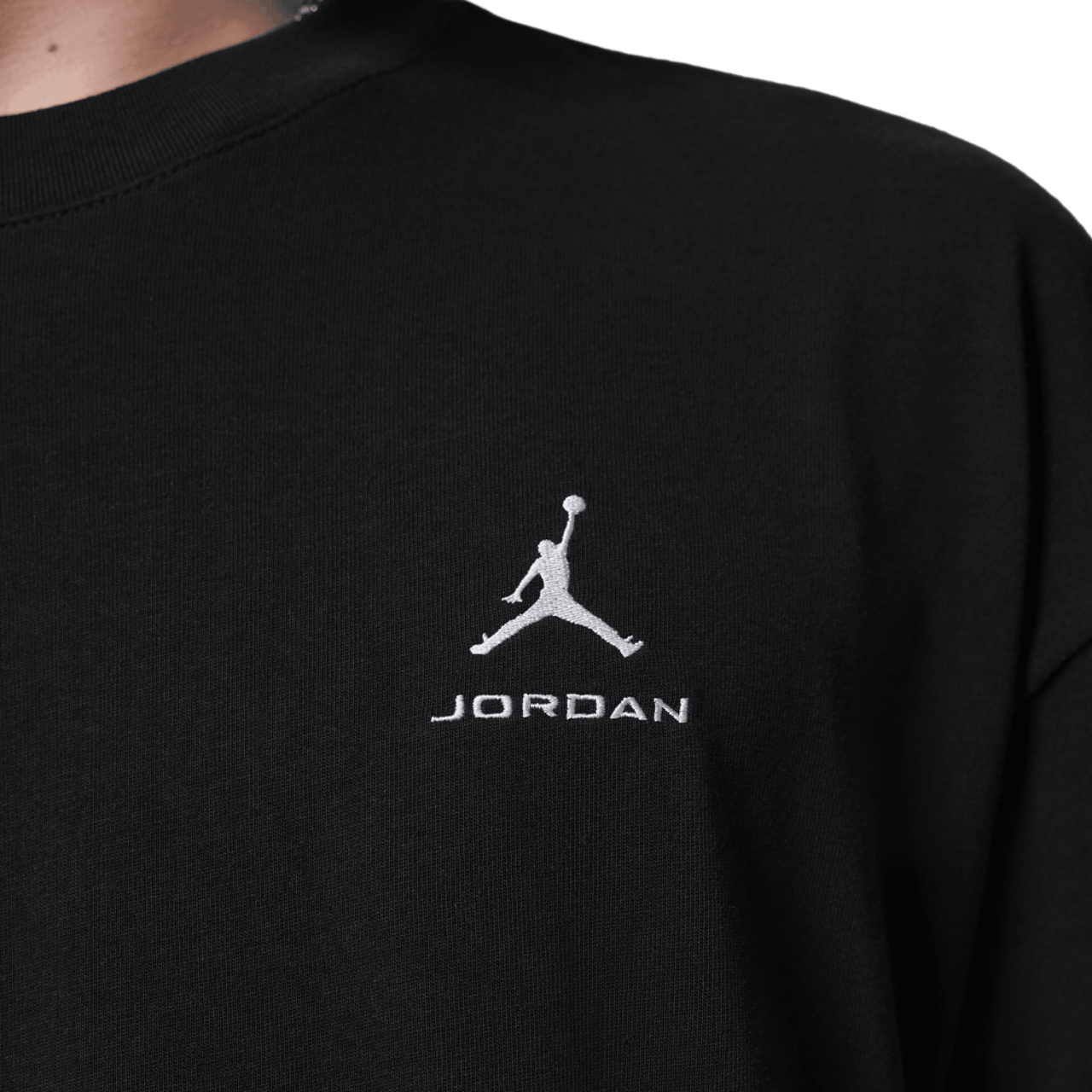 Jordan Oversized Short Sleeve Crew RCON Image 4 of 6. Tap to open photo gallery.