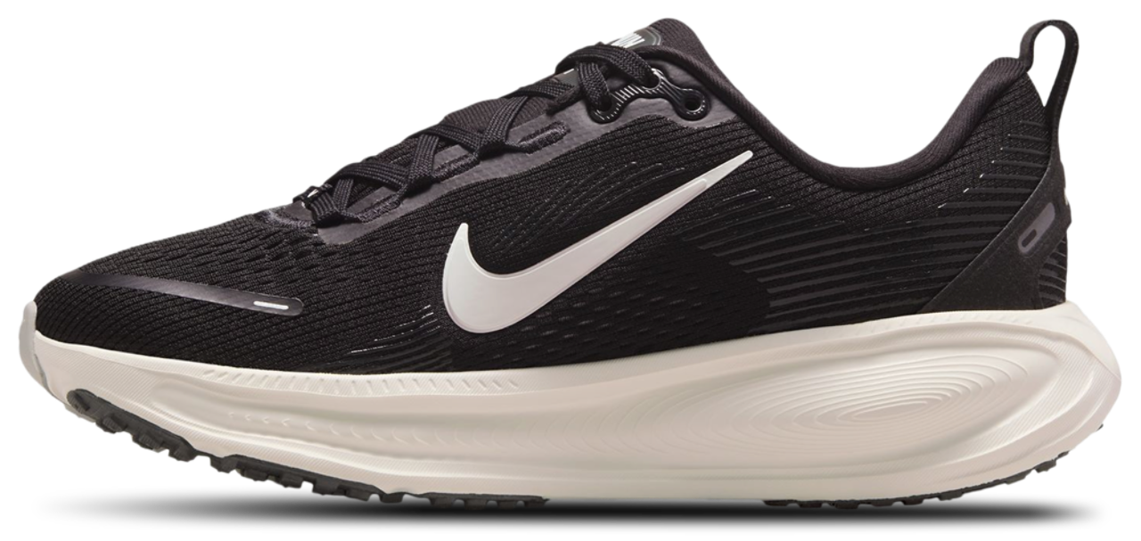 Nike Vomero 18 Image 2 of 5. Tap to open photo gallery.
