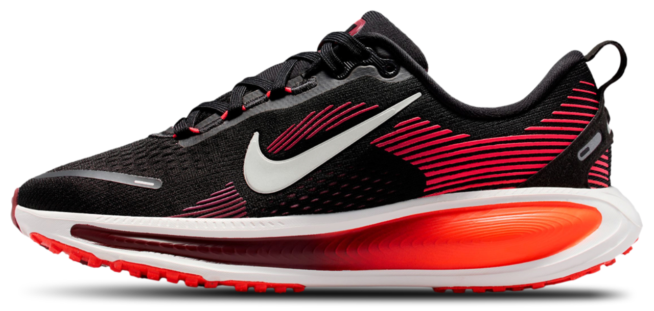 Nike Vomero 18 Image 2 of 6. Tap to open photo gallery.