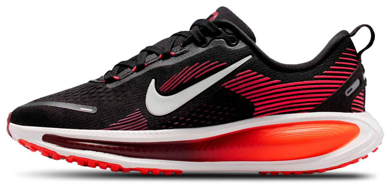 Nike Vomero 18 Image 2 of 6. Tap to open photo gallery.