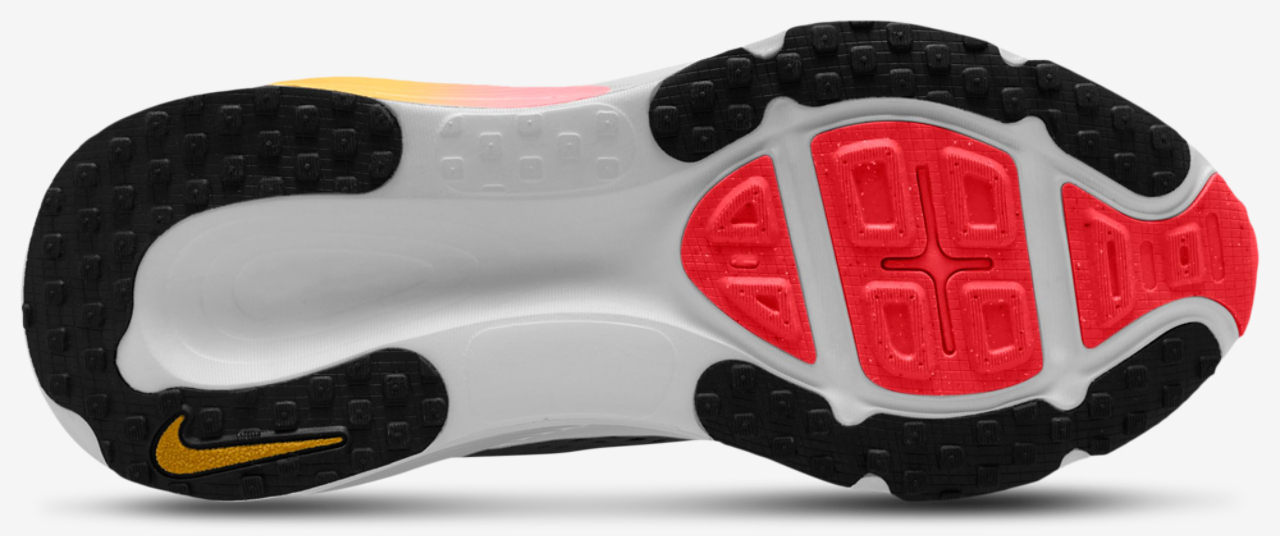 Nike Vomero 18 Image 4 of 4. Tap to open photo gallery.