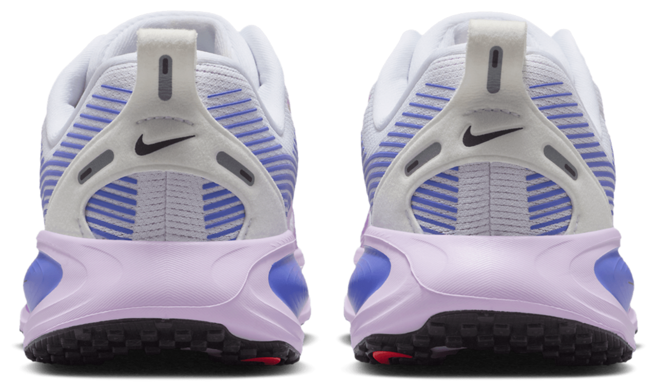 Nike Vomero 18 Image 3 of 5. Tap to open photo gallery.