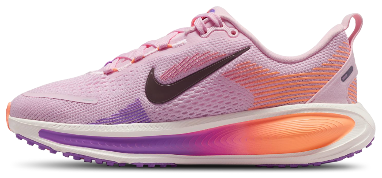 Nike Vomero 18 Image 2 of 5. Tap to open photo gallery.