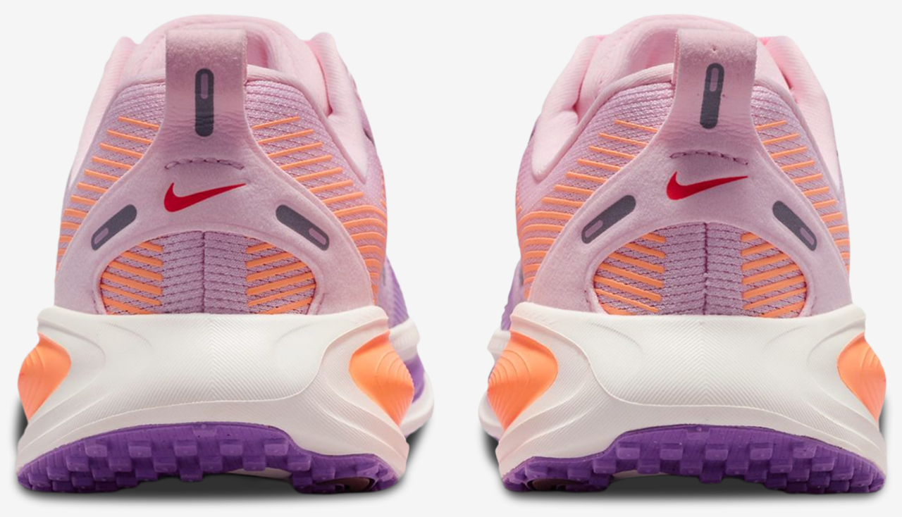 Nike Vomero 18 Image 3 of 5. Tap to open photo gallery.