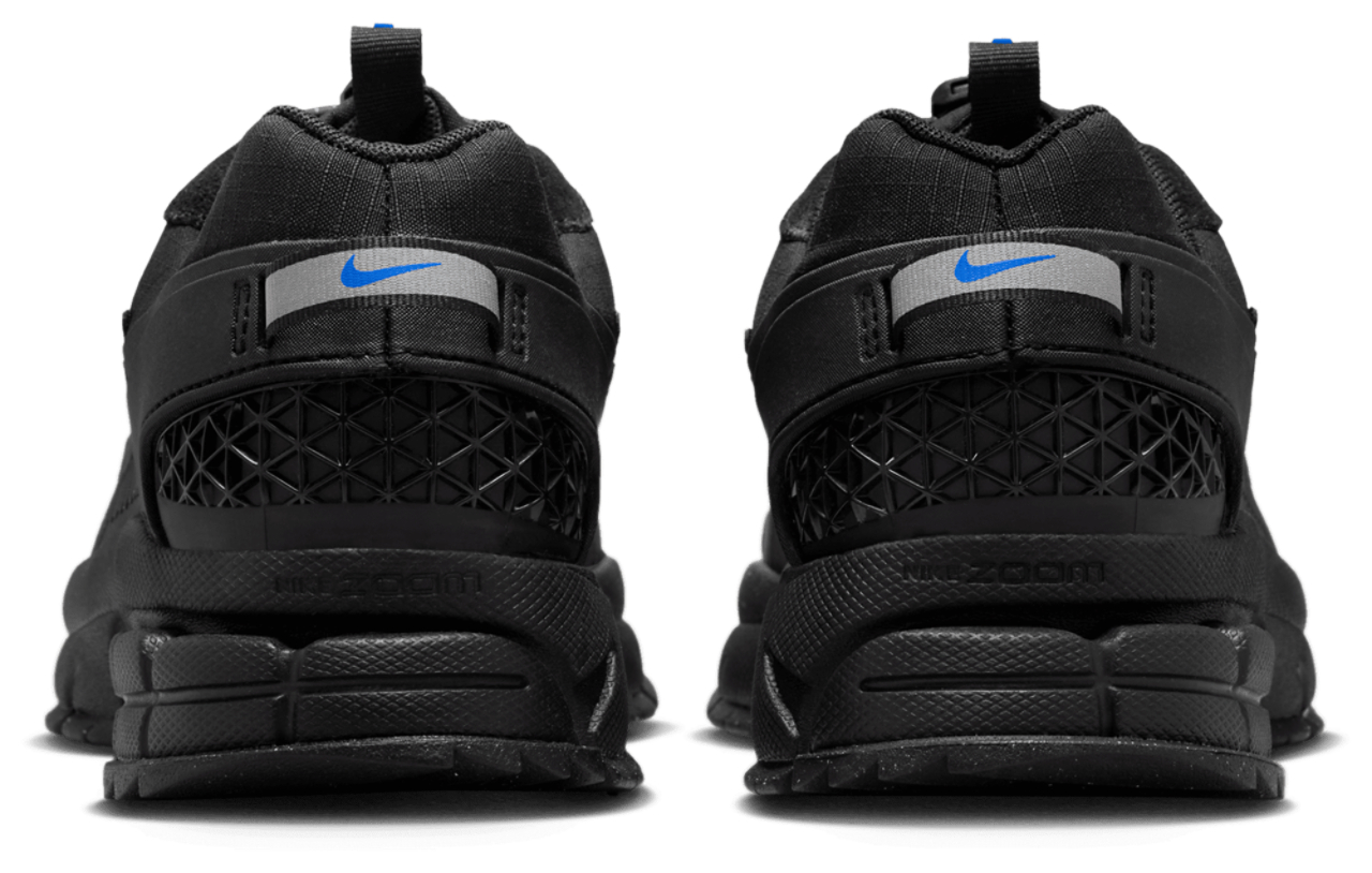 Nike Vomero Roam Image 3 of 5. Tap to open photo gallery.