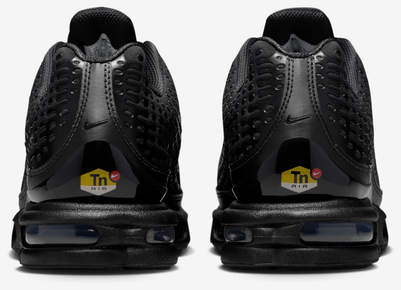 Nike Air Max Plus VII Image 3 of 5. Tap to open photo gallery.