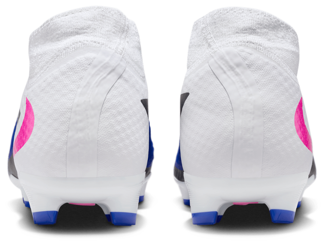 Nike Phantom 6 High Academy FG/MG Image 3 of 5. Tap to open photo gallery.