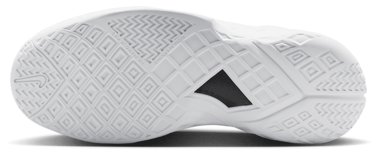 Nike Kobe 3 High Halo Image 5 of 8. Tap to open photo gallery.