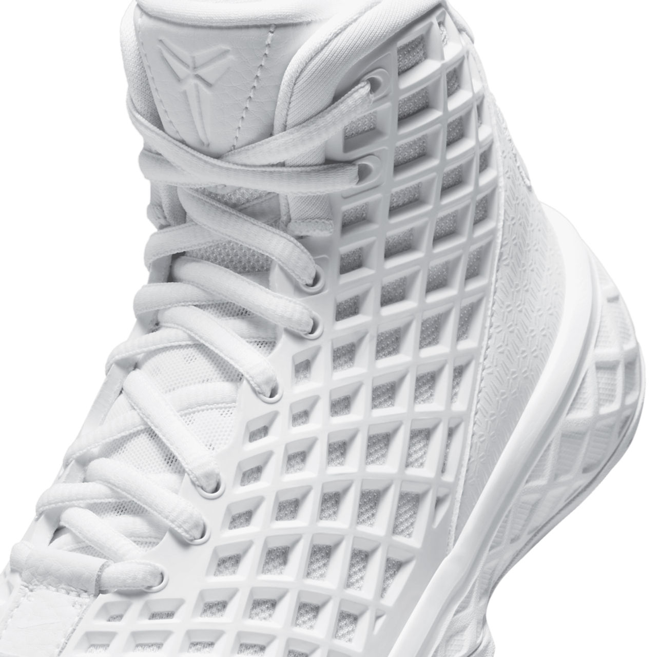 Nike Kobe 3 High Halo Image 7 of 8. Tap to open photo gallery.