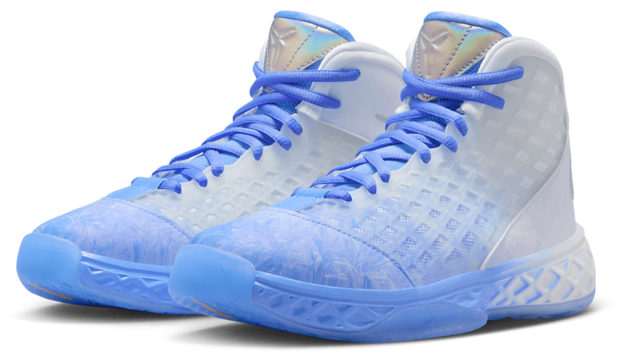 Nike Kobe 3 High Halo Image 6 of 8. Tap to open photo gallery.