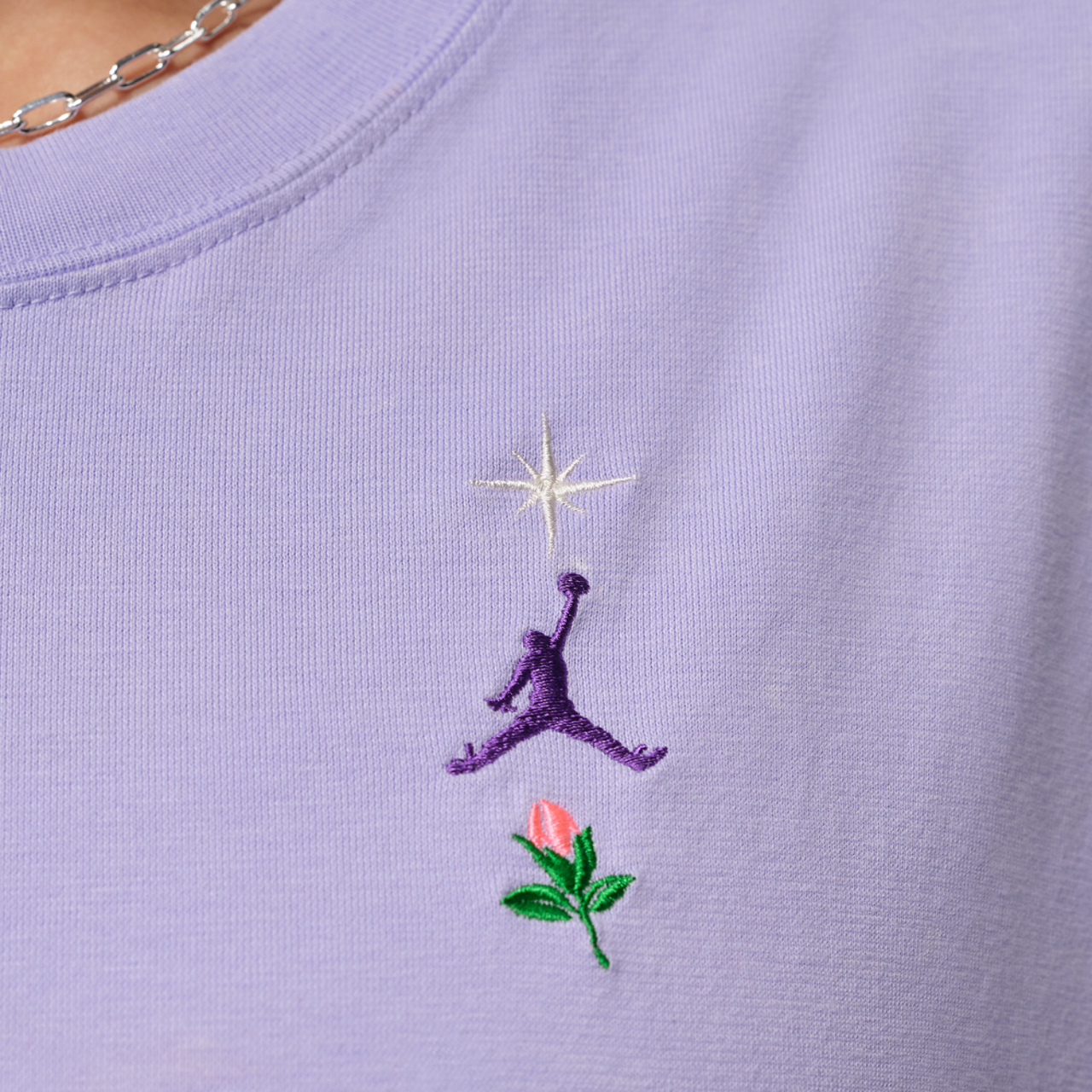 Jordan SS OS GFX Tee Image 4 of 4. Tap to open photo gallery.