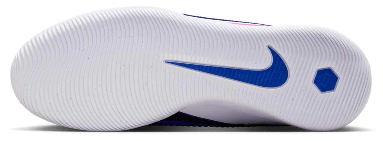 Nike Phantom 6 Low Acad IC Image 5 of 8. Tap to open photo gallery.