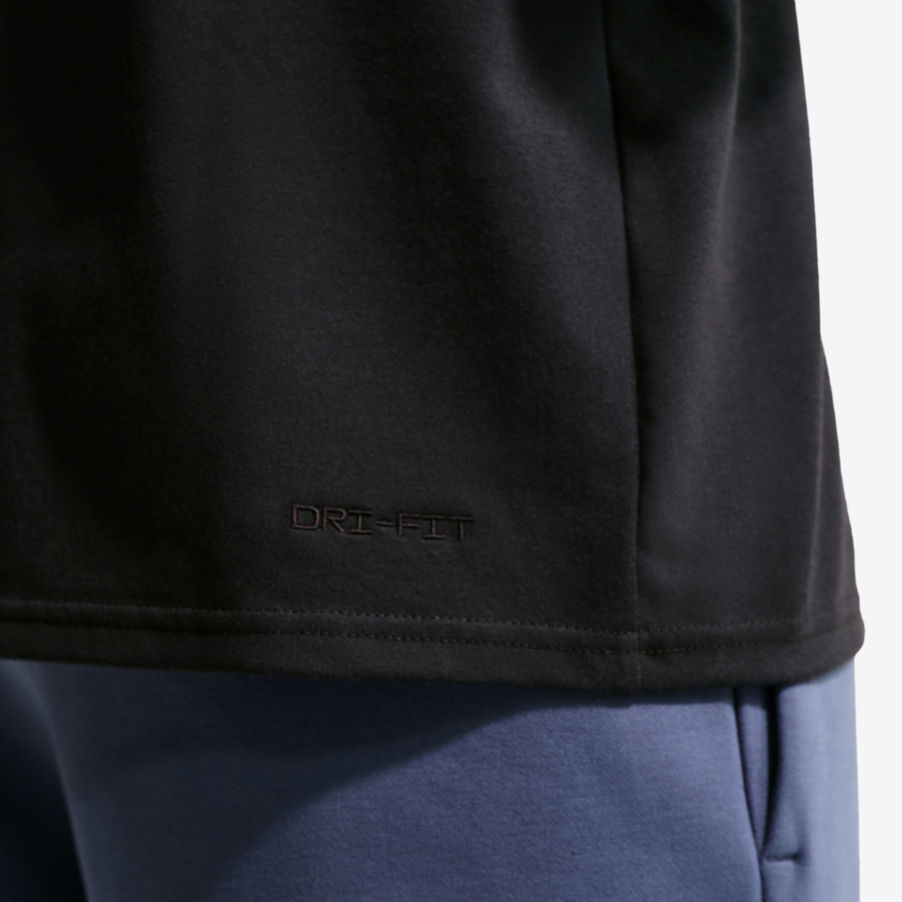 Nike Kobe Dri-FIT M90 Long Sleeve T-Shirt Image 3 of 3. Tap to open photo gallery.