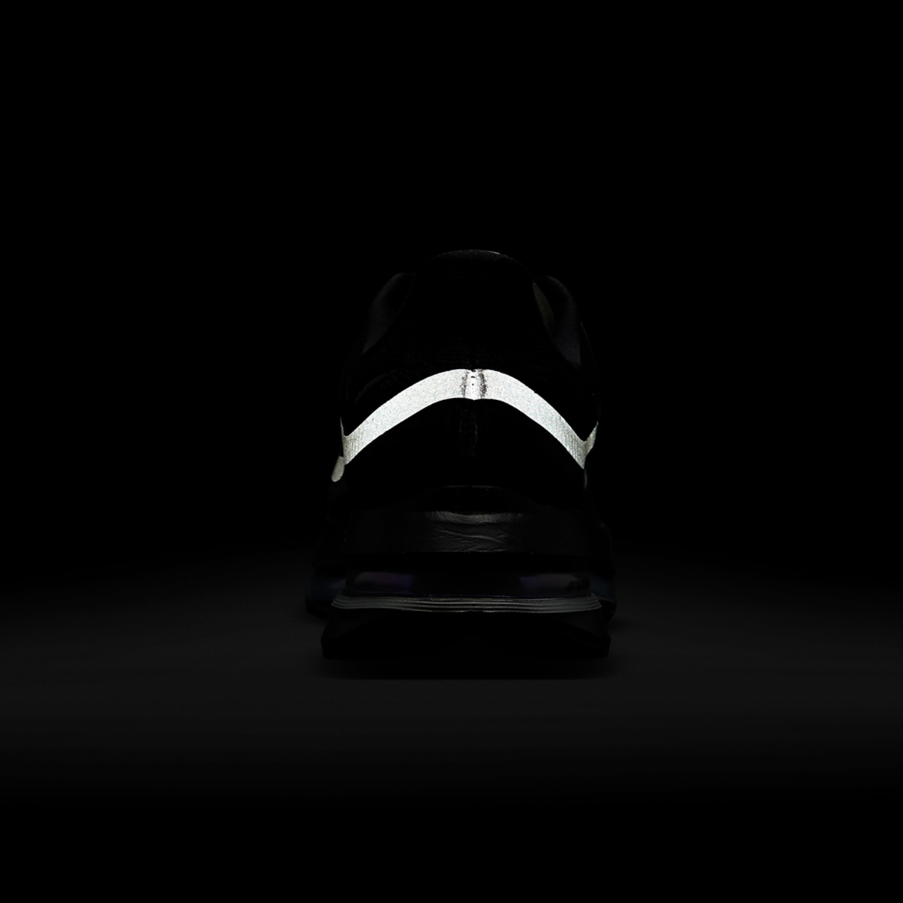 Nike Pegasus Premium Image 6 of 8. Tap to open photo gallery.