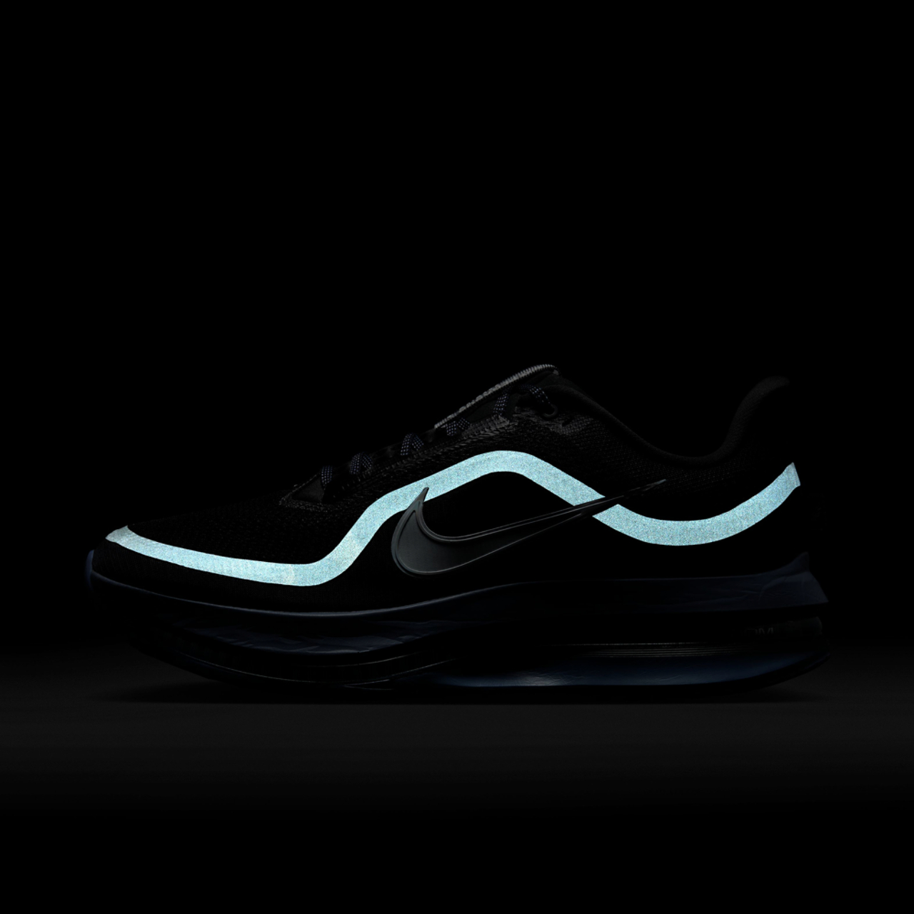 Nike Pegasus Premium Image 7 of 8. Tap to open photo gallery.