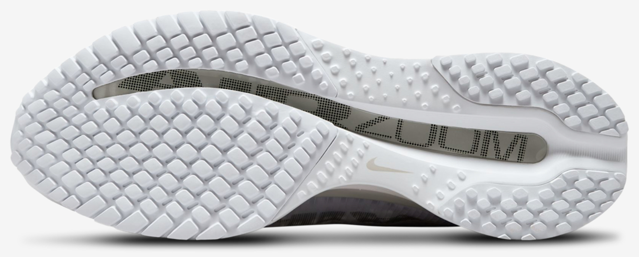 Nike Pegasus Premium Image 5 of 5. Tap to open photo gallery.
