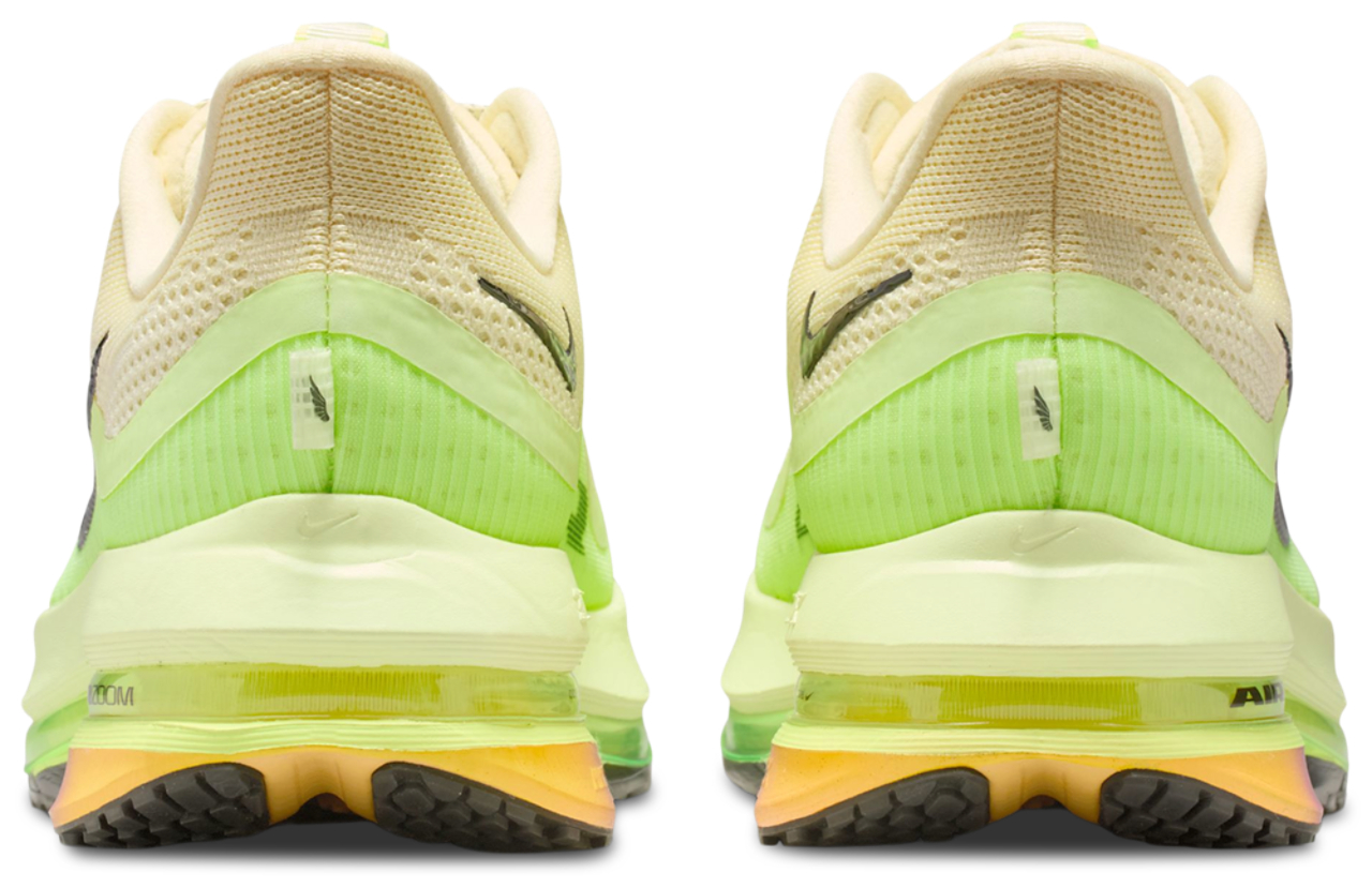 Nike Pegasus Premium Image 3 of 6. Tap to open photo gallery.