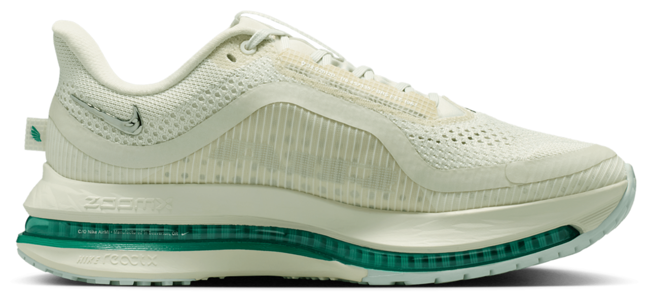 Nike Pegasus Premium Image 1 of 8. Tap to open photo gallery.