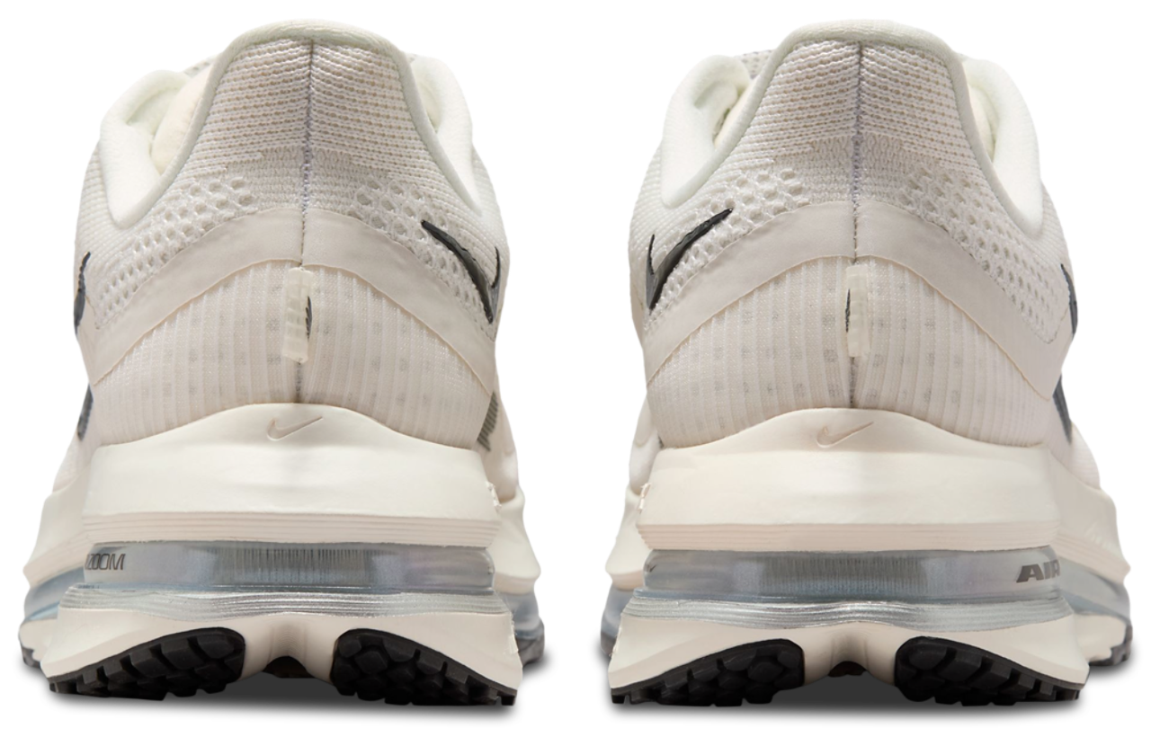 Nike Pegasus Premium Image 3 of 6. Tap to open photo gallery.