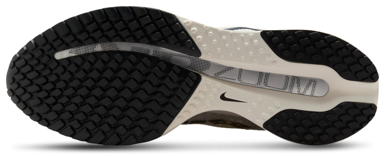 Nike Pegasus Premium Image 5 of 6. Tap to open photo gallery.