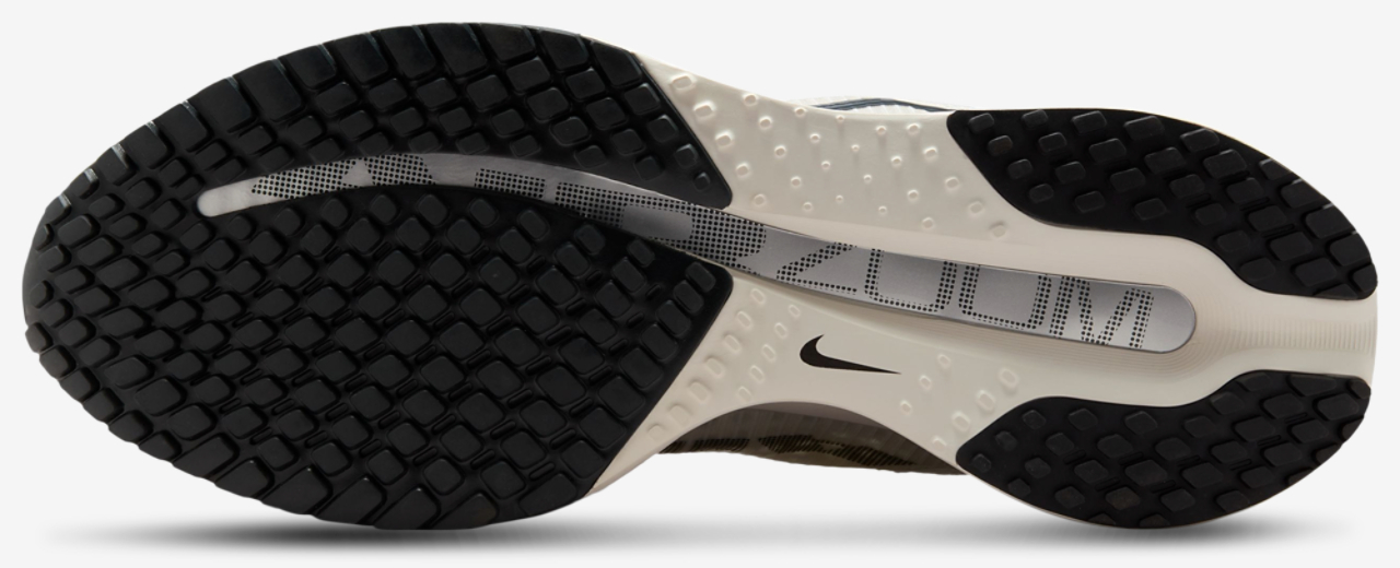 Nike Pegasus Premium Image 5 of 6. Tap to open photo gallery.