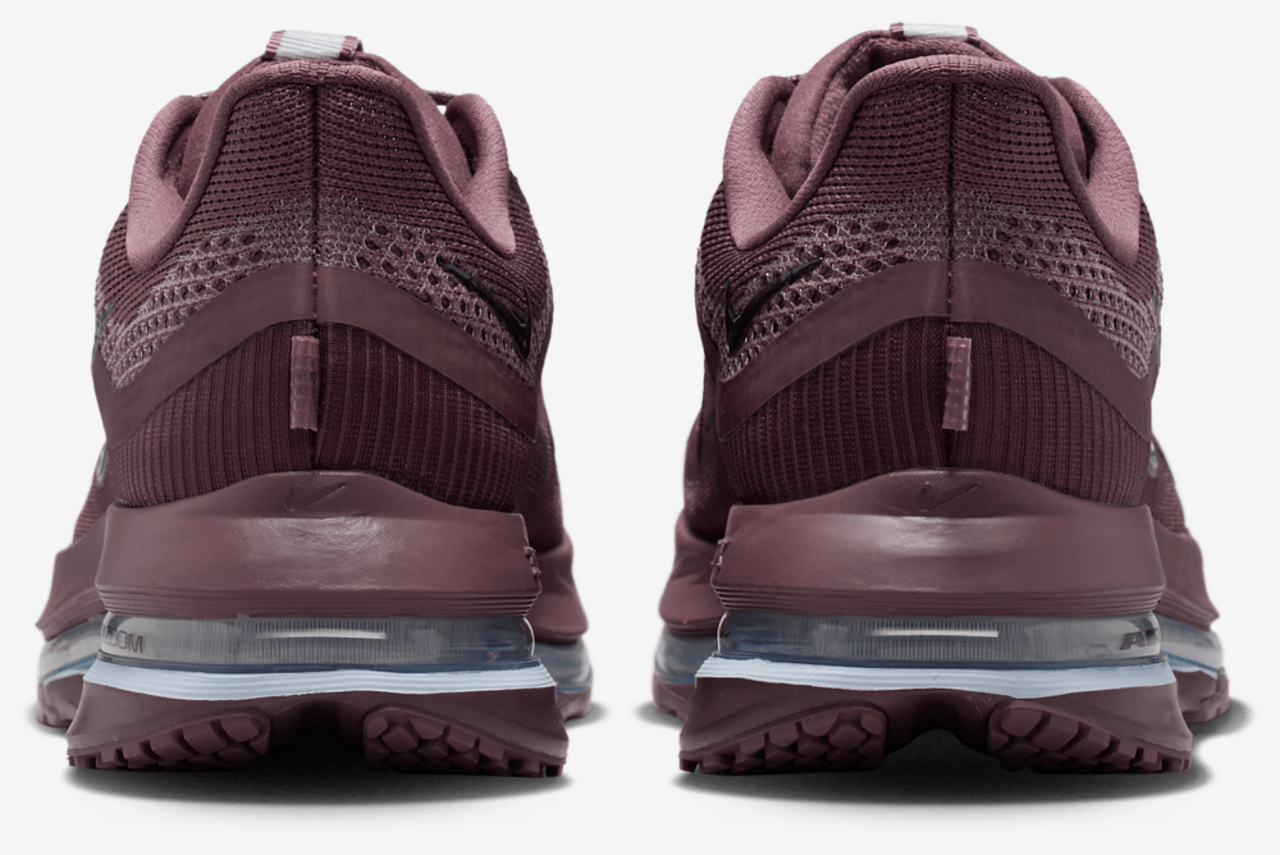 Nike Pegasus Premium Image 3 of 5. Tap to open photo gallery.