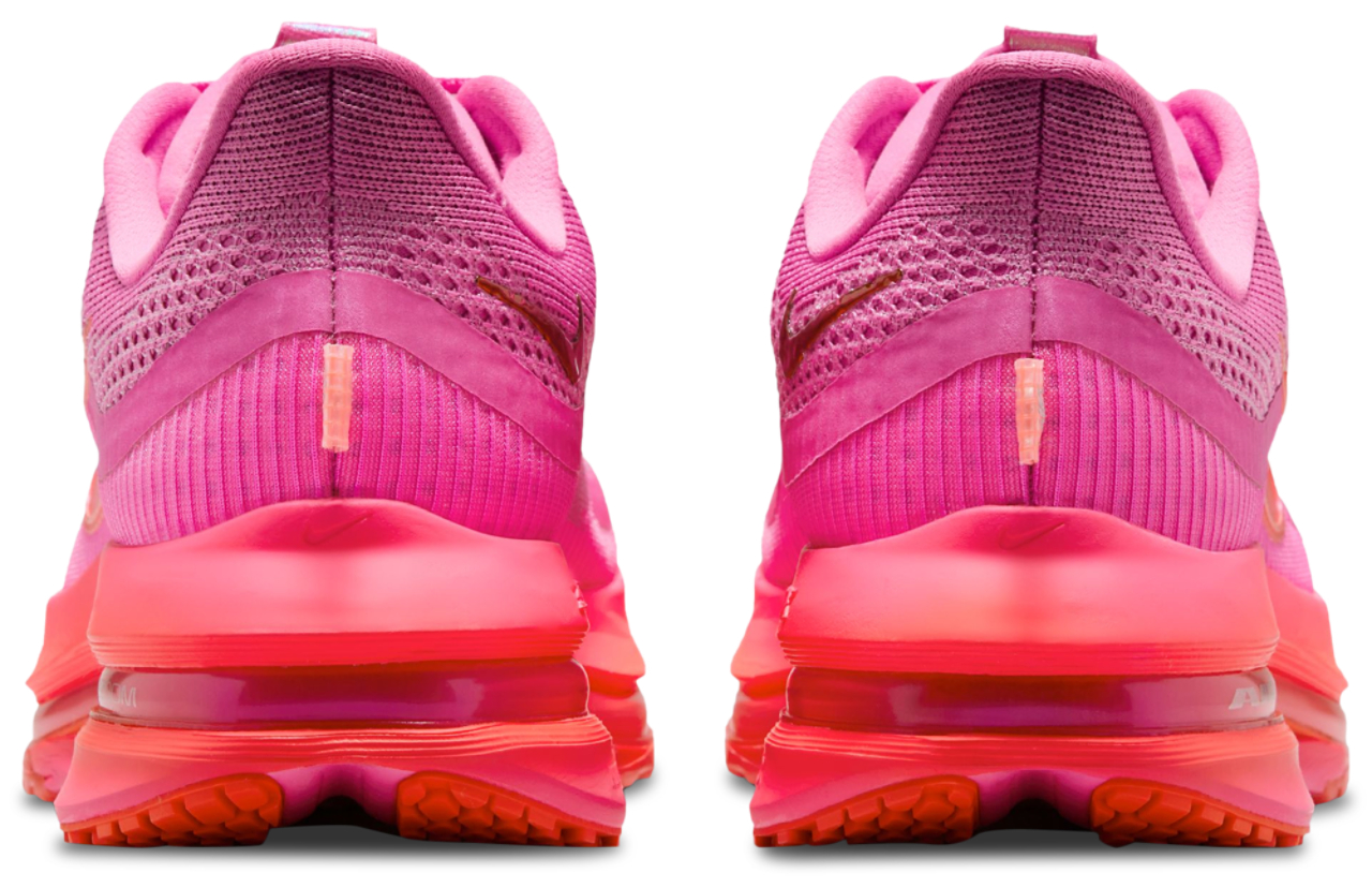 Nike Pegasus Premium Image 3 of 8. Tap to open photo gallery.