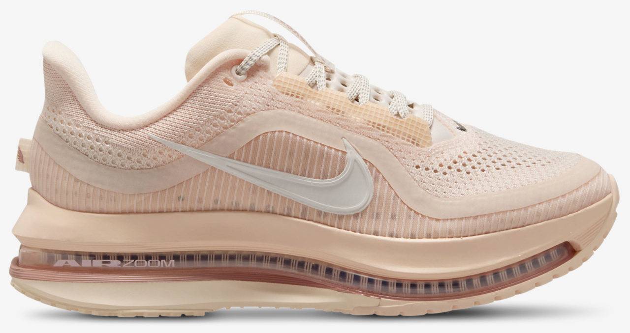 Nike Pegasus Premium Image 1 of 4. Tap to open photo gallery.
