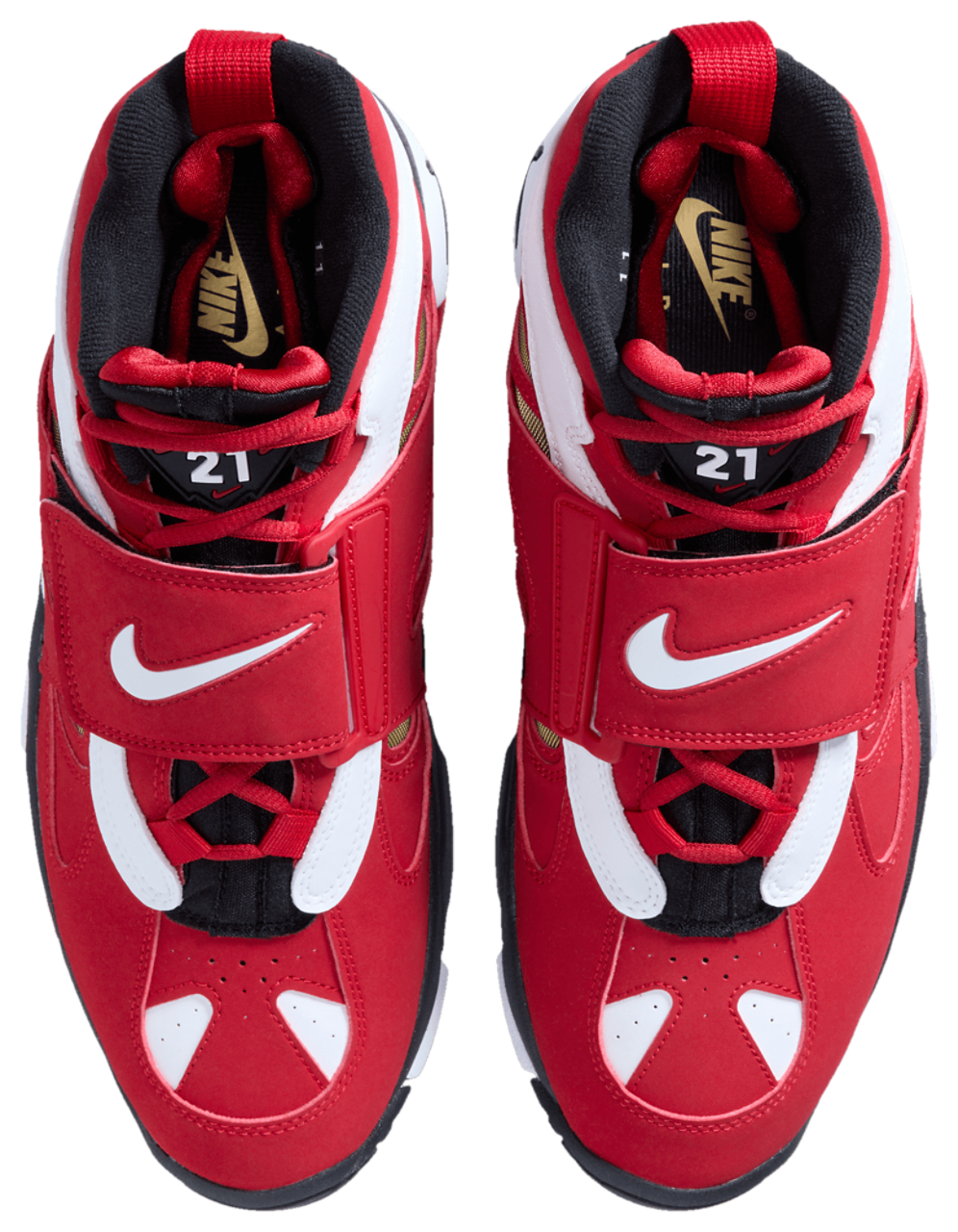 Nike Air Diamond Turf II Image 4 of 9. Tap to open photo gallery.