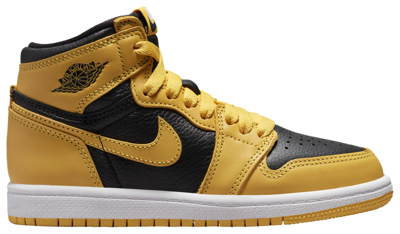 Jordan Retro 1 High OG Image 1 of 5. Tap to open photo gallery.