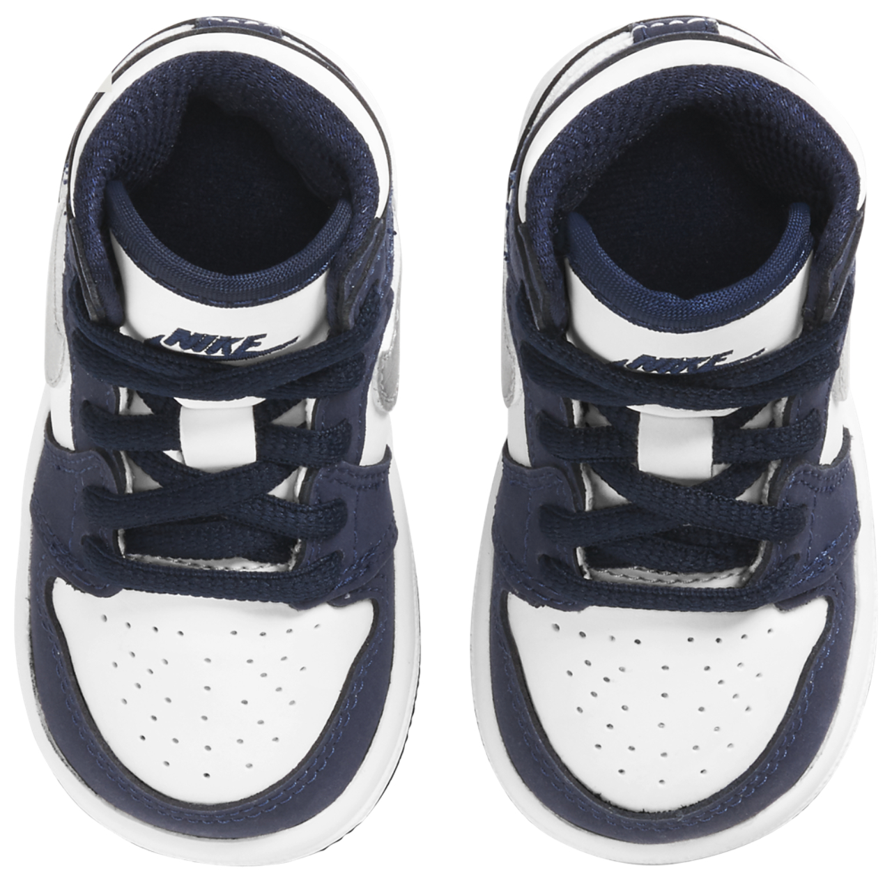 Jordan Retro 1 High OG Image 4 of 5. Tap to open photo gallery.