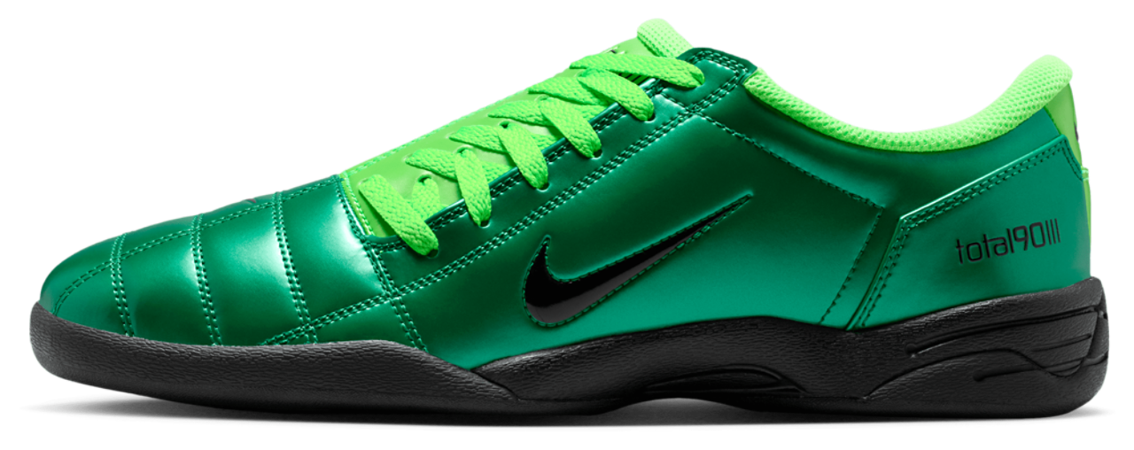 Nike Total 90 Image 2 of 5. Tap to open photo gallery.