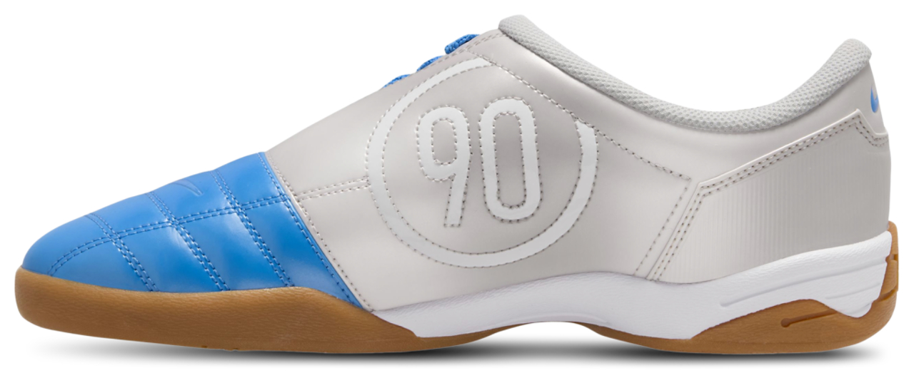 Nike Total 90