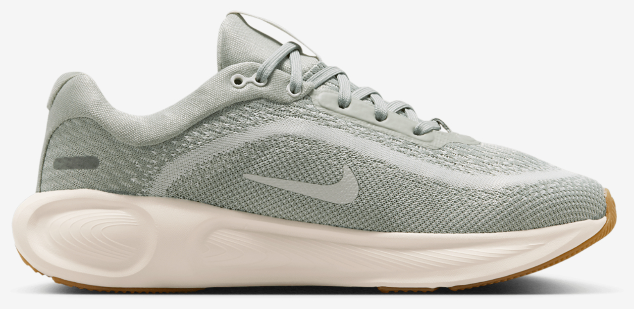 Nike Stellar Ride Image 1 of 5. Tap to open photo gallery.
