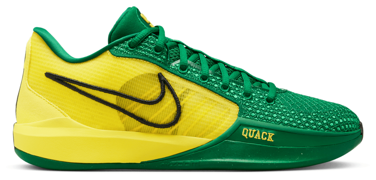 サブリナ1 Amazon.com | NIKE Sabrina 1 Family Bonds Womens FQ3381-001