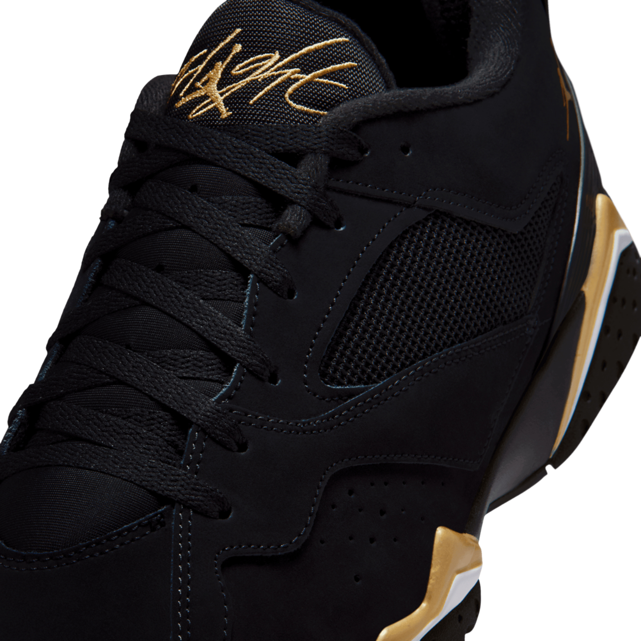 Jordan MVP 92 Image 7 of 8. Tap to open photo gallery.