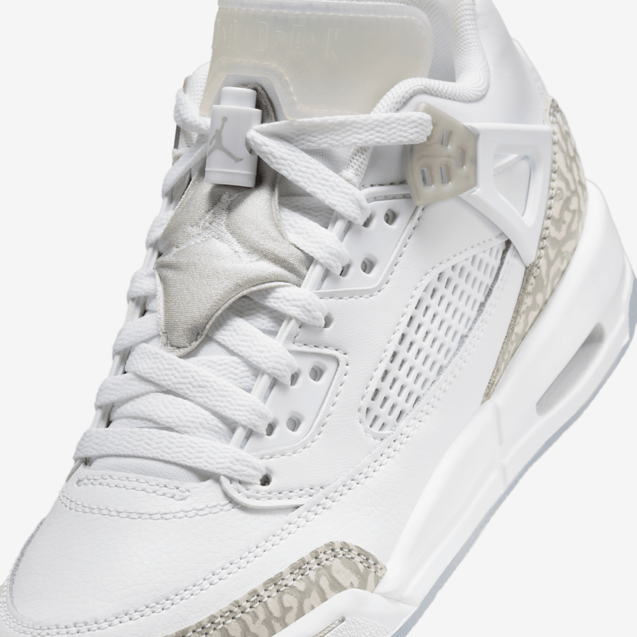 Jordan Spizike Low Image 7 of 9. Tap to open photo gallery.