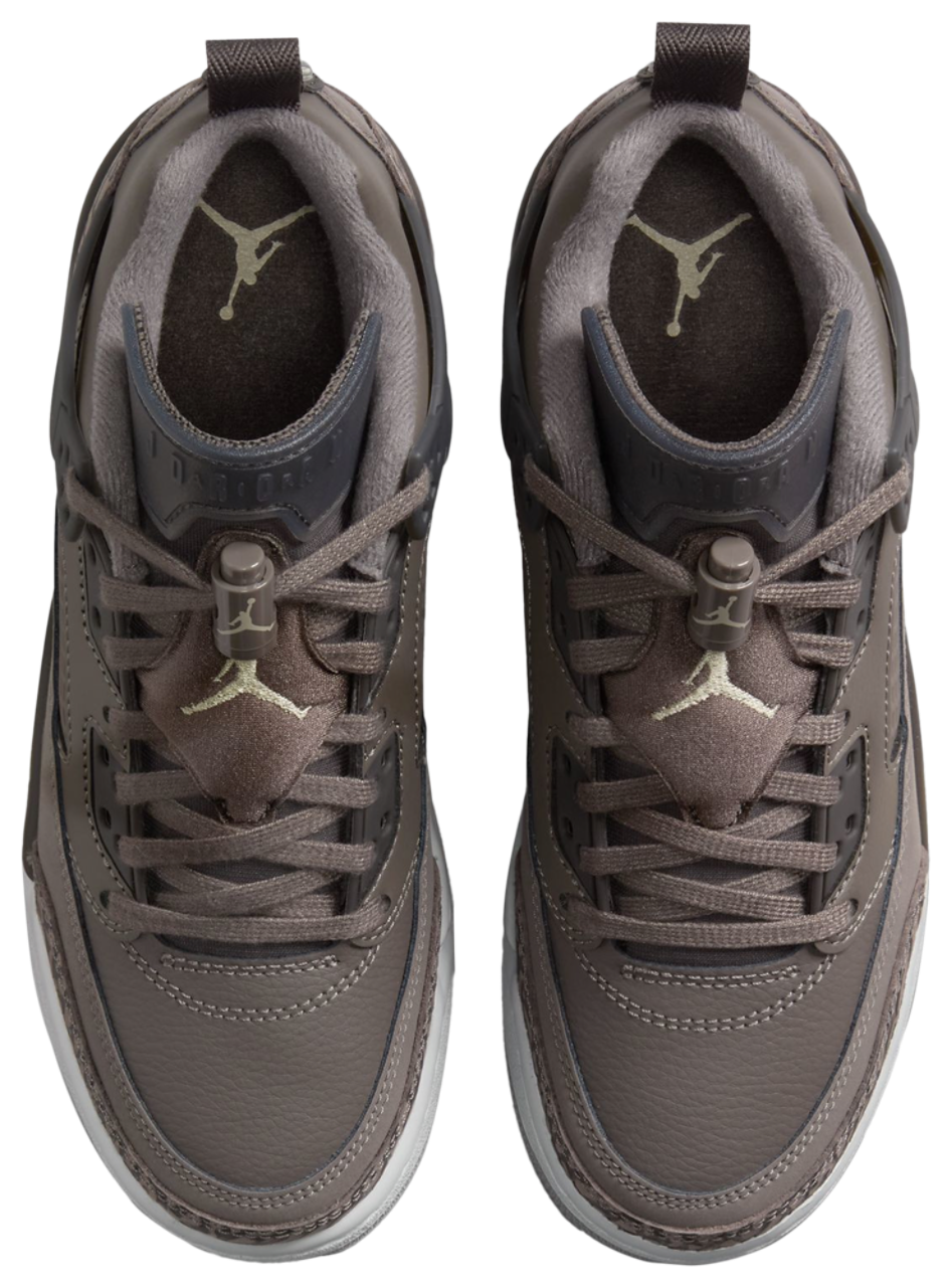 Jordan Spizike Low Image 4 of 5. Tap to open photo gallery.