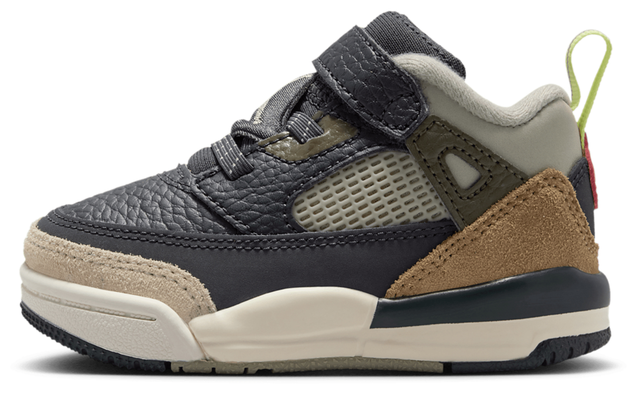 Jordan Spizike Low Image 2 of 6. Tap to open photo gallery.