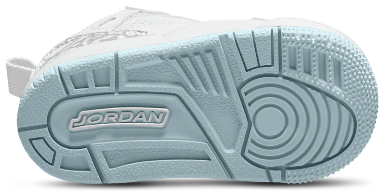 Jordan Spizike Low Image 4 of 4. Tap to open photo gallery.